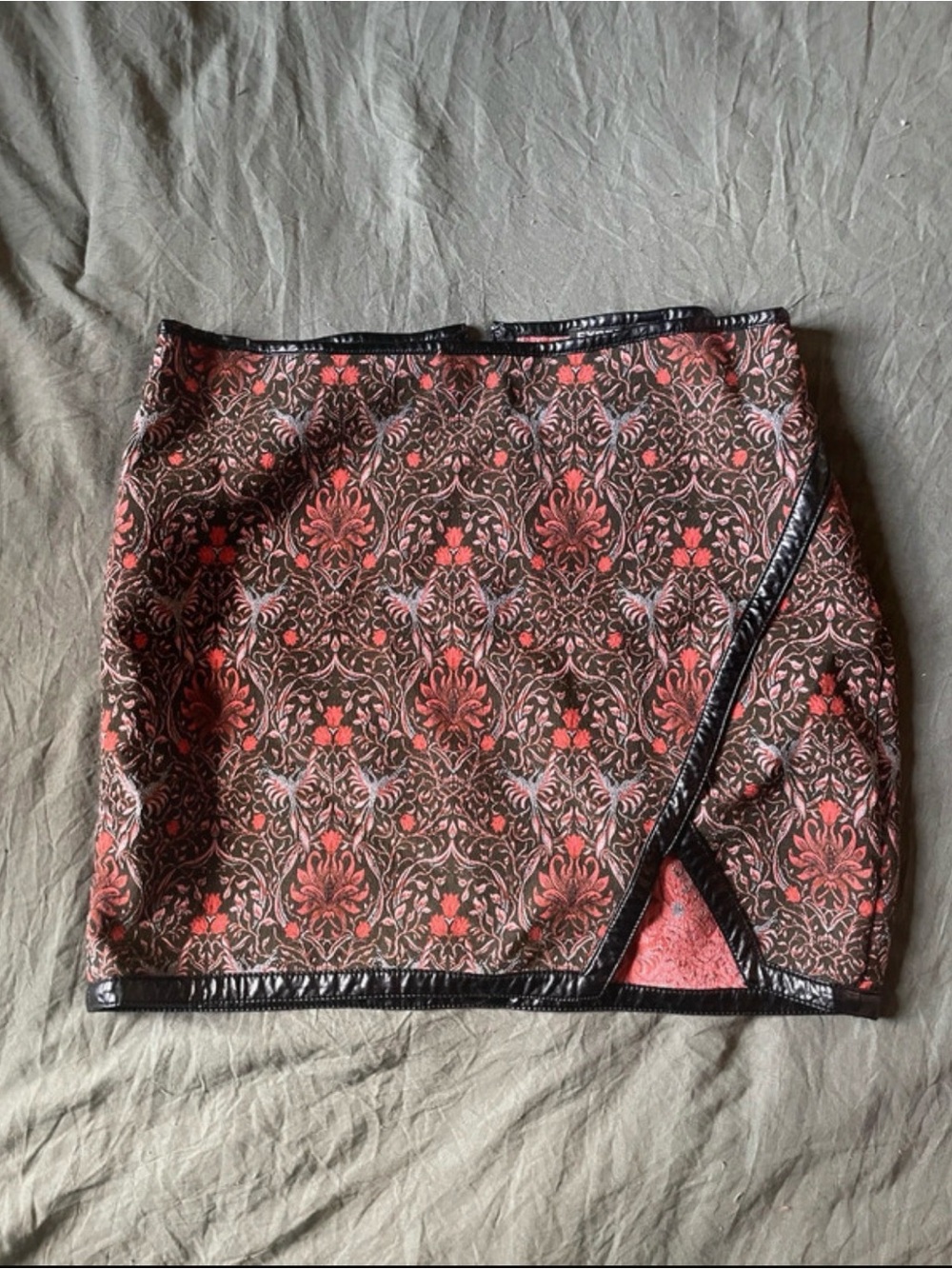Express Jacquard Mini Skirt